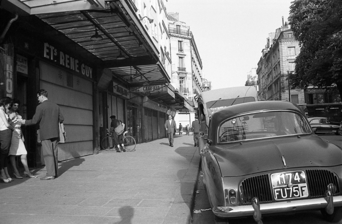 28 Candid Photographs Captured Prostitutes in the SaintDenis District of Paris in 1960