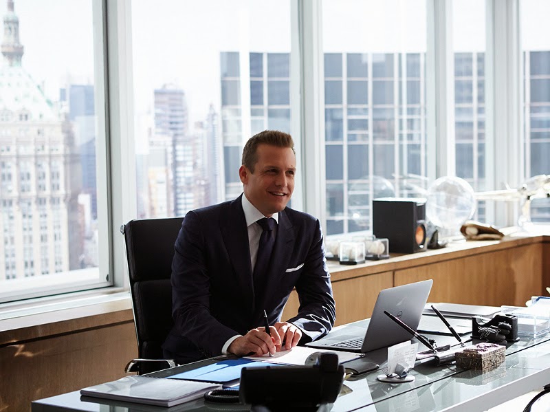 Looks por partes: Harvey Specter en Suits