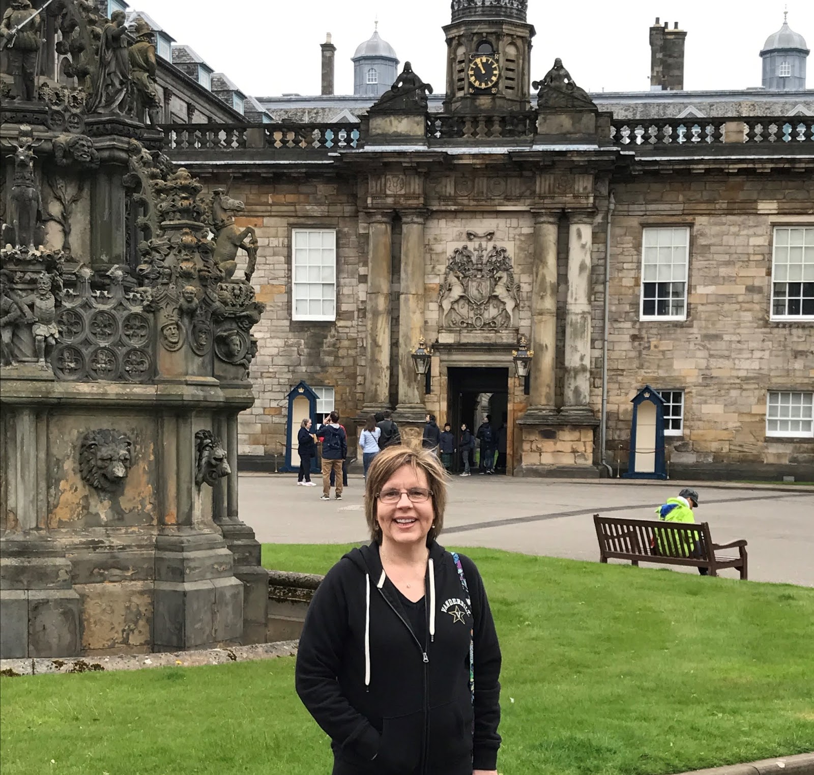 Barb's Tea Shop Hurray for Holyrood Edinburgh's palace, home to royal