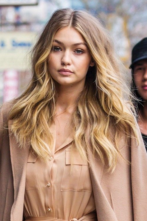 Gigi Hadid - Güzel Kadın Resimleri Cumtrubute Cocktrubute