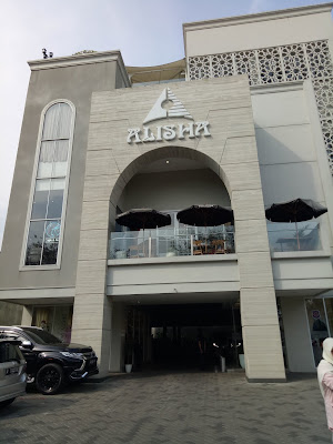 Alisha tempat belanja pakaian muslim di Bandung