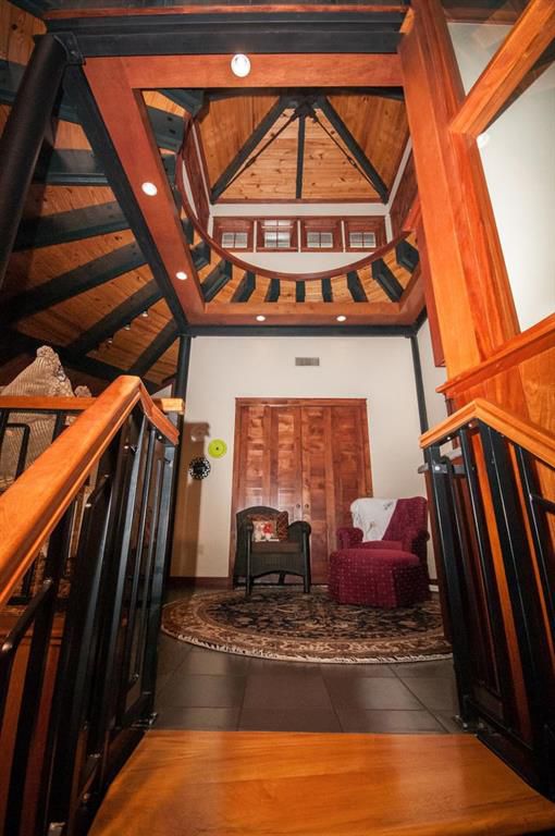 Sweet House Dreams 1892 Roundhouse in Eureka Springs, Arkansas