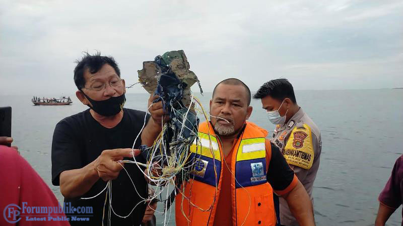 Kemenhub dan Basarnas Benarkan Pesawat Sriwijaya Air SJ-182 Rute Jakarta-Pontianak Jatuh