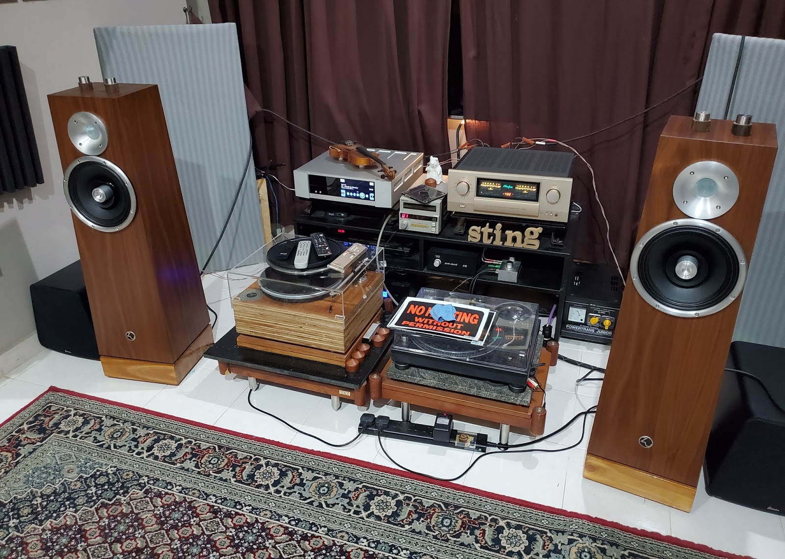 El Hefe HiFi Reviews Sepang Audio Den Revamped Zu Audio, Accuphase