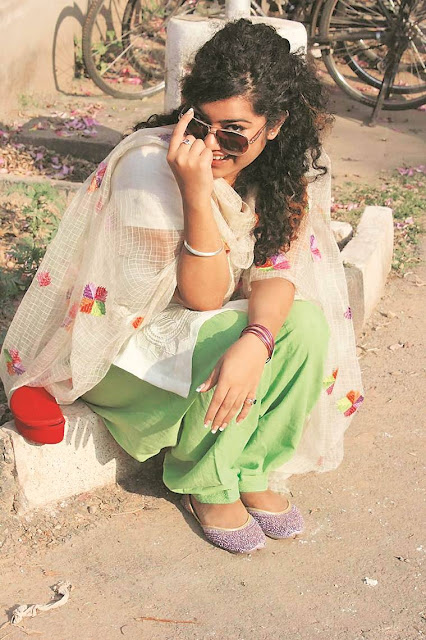 Holi Outfit Will Give You Inspiration To Get Festive Ready