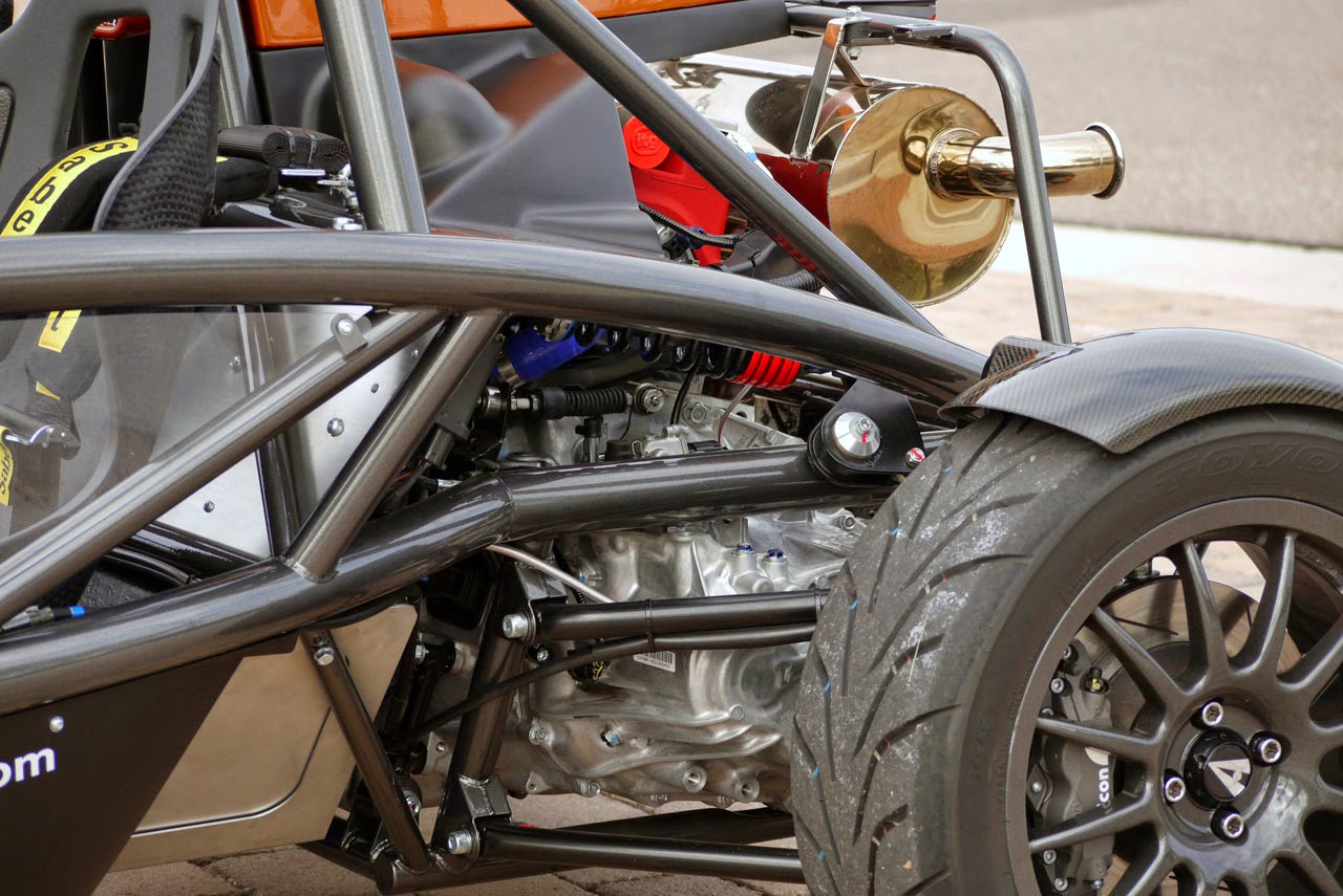 Ariel Atom 4 С„РѕС‚Рѕ