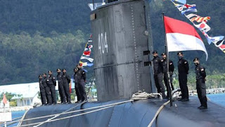 Ke Natuna, Panglima TNI Serahkan KRI Alugoro-405 ke Koarmada II April 6, 2021