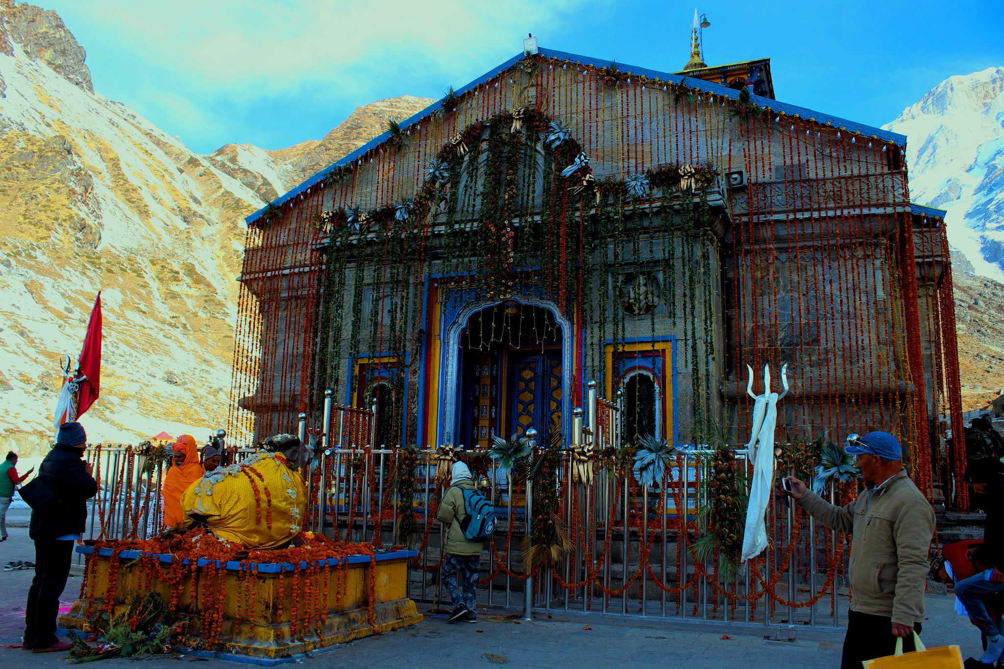 Kedarnath Temple Uttarakhand Closing View Travel blog travel