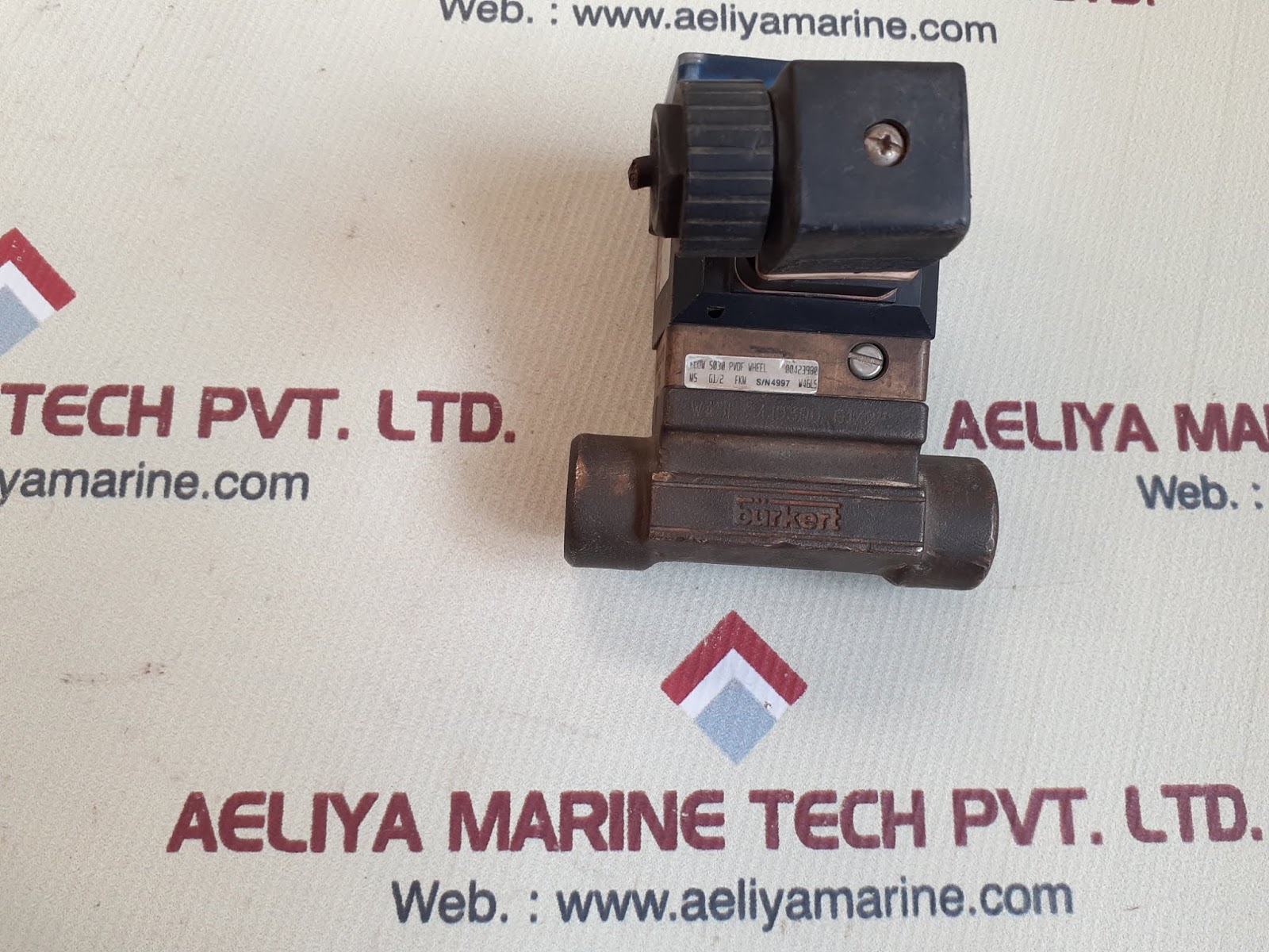 BURKERT SE32 FLOW SWITCH Aeliya Marine