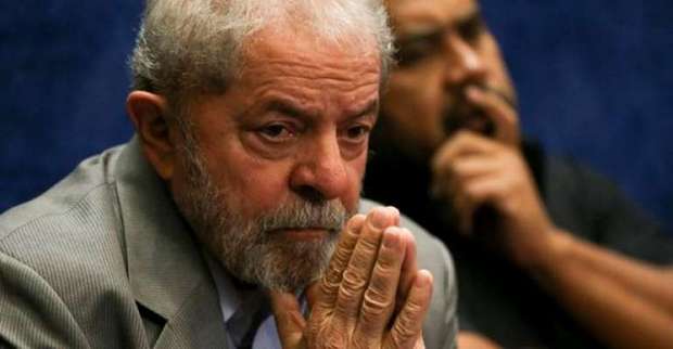 Por 6 votos a 1, candidatura de Lula a presidente é rejeitada no TSE
