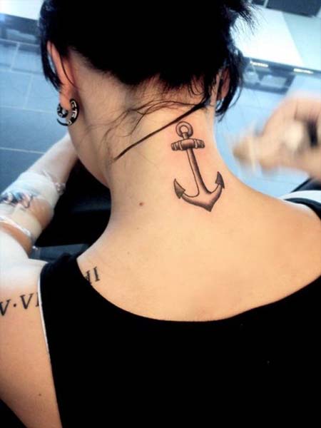 Tatuagens de âncoras para as mulheres Tatuagens de âncoras para as mulheres