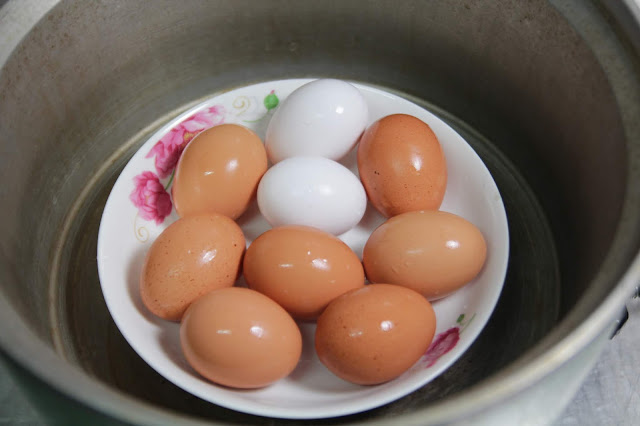 製作水煮蛋