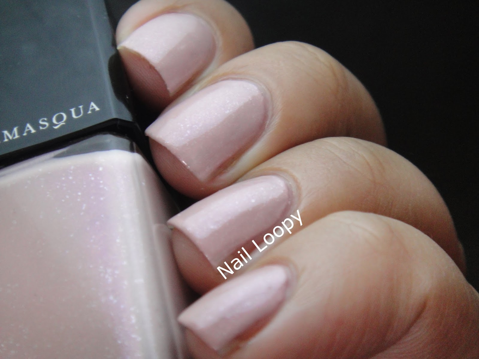 nail loopy ILLAMASQUA PINK RAINDROPS