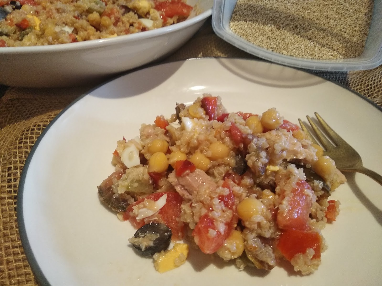 Ensalada de quinoa y garbanzos