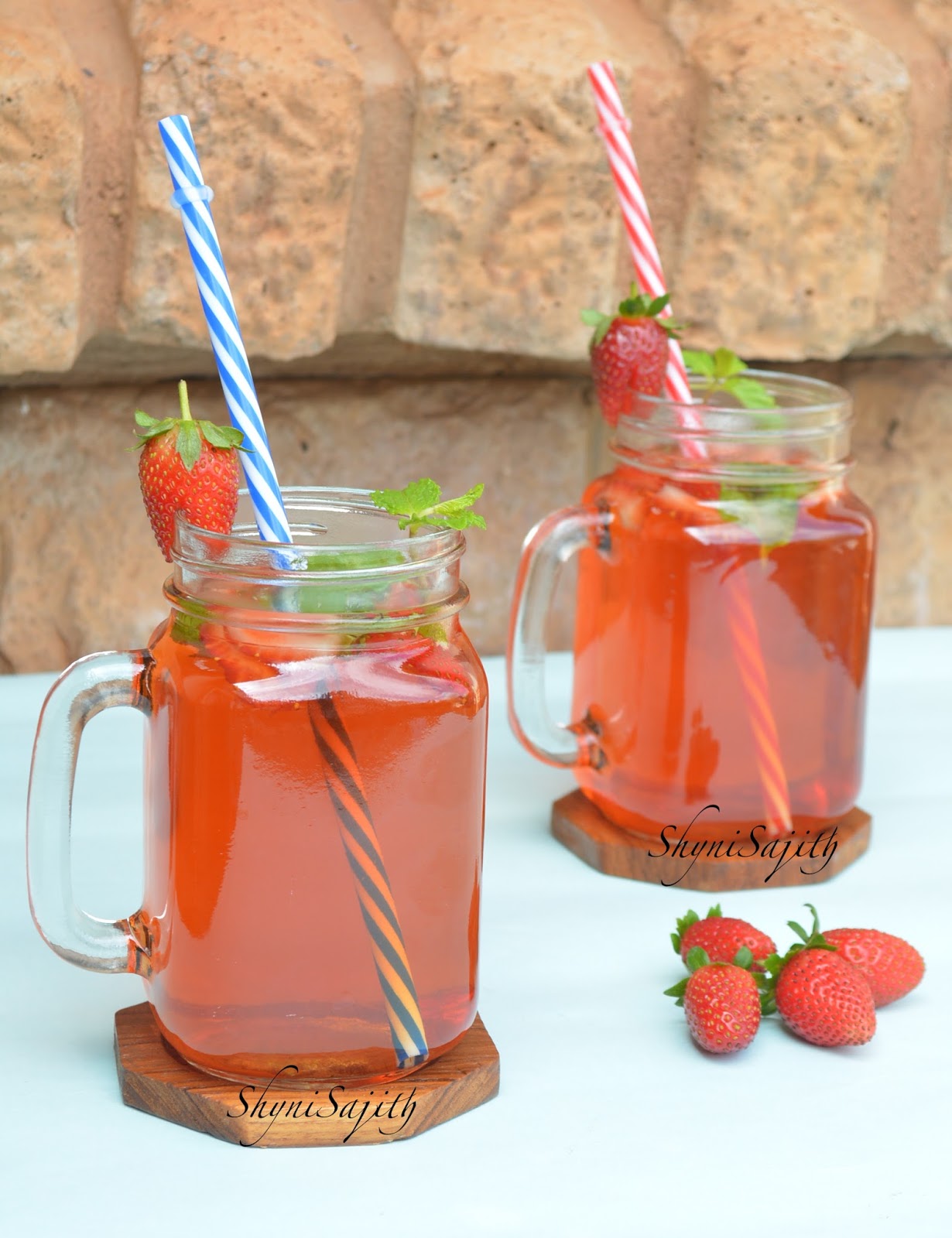 My Cooking Experiments......... Strawberry Sweet Tea