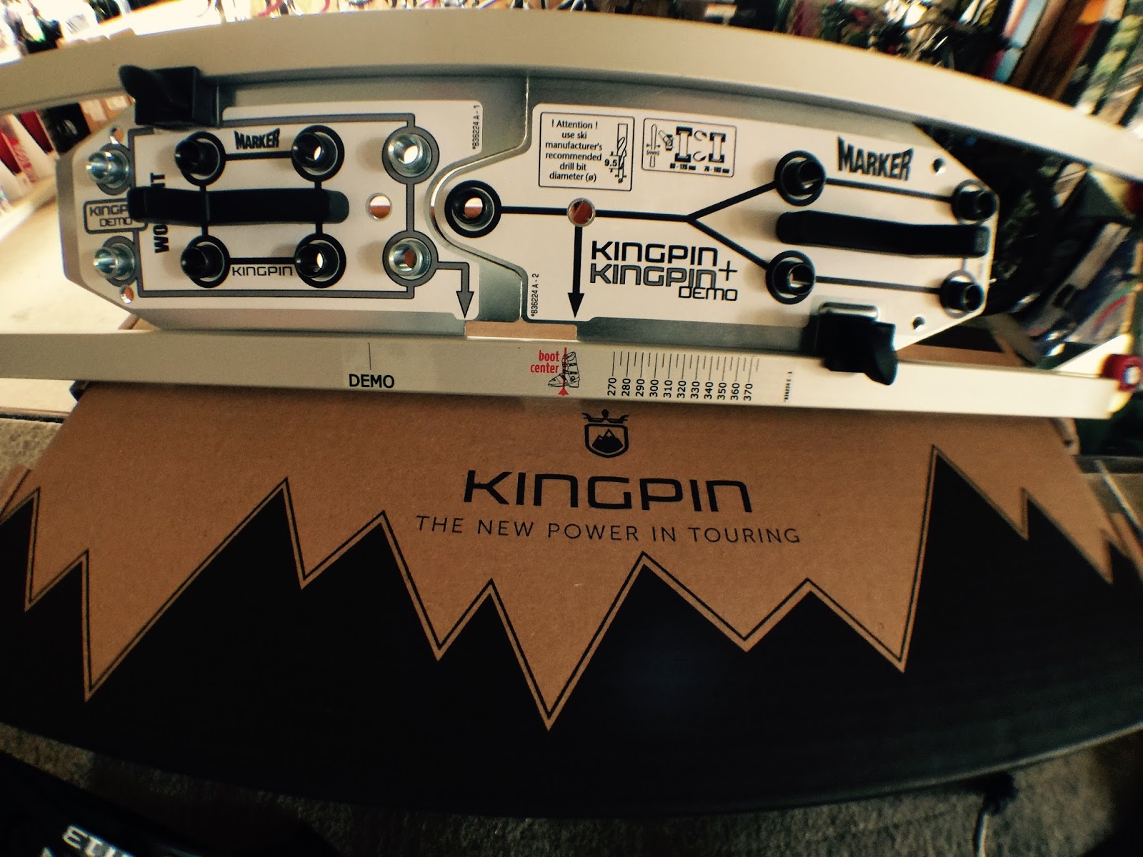 COMPASS HOUSE: MARKER King Pin ゲージ 入荷 「 マーカー キングピン ゲージ 入荷と取り付け いたします