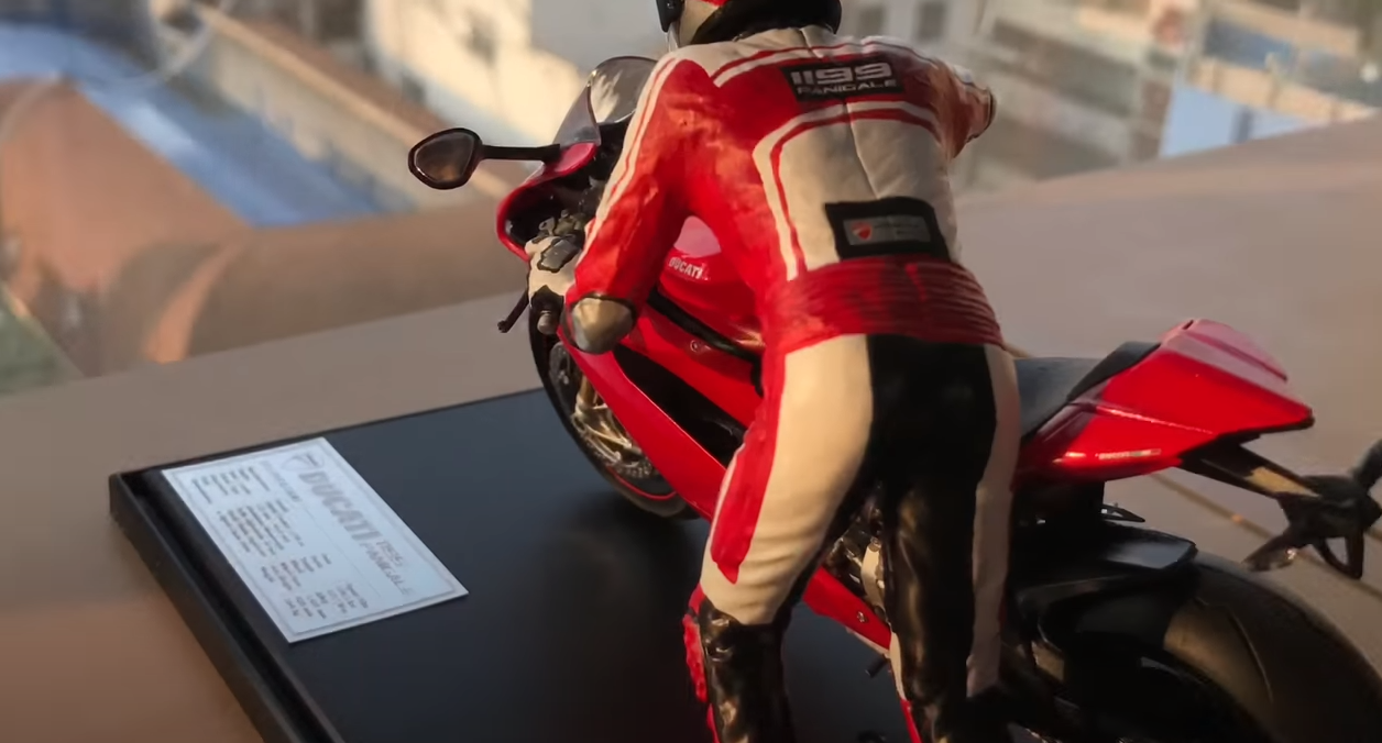 Ducati 1199 Panigale РїРёРїРµС† 2
