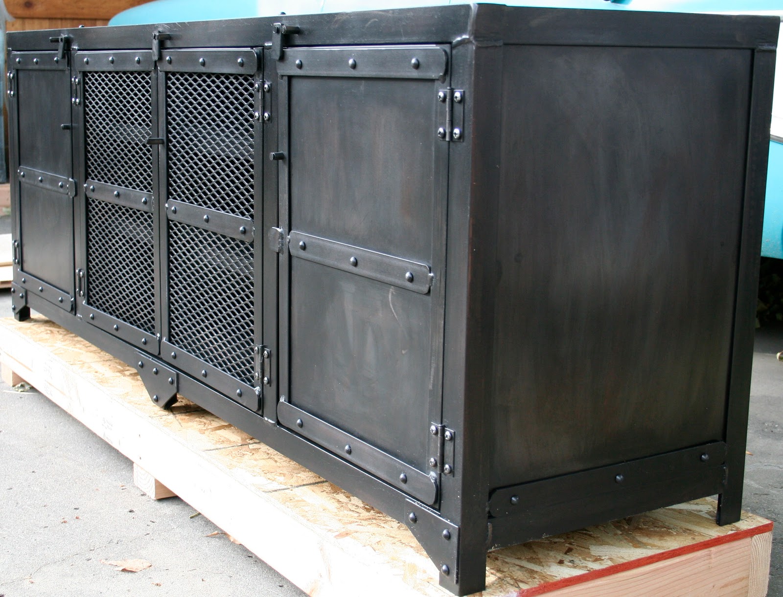 Real Industrial Edge Furniture llc Industrial metal