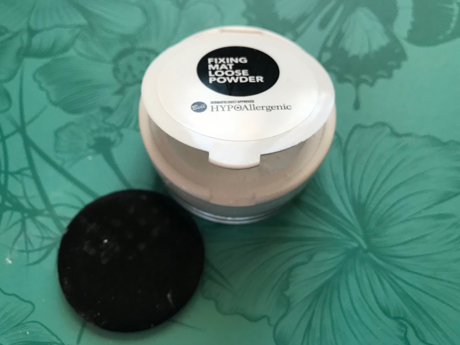 Bell HYPOAllergenic Fixing Mat Loose Powder Hypoalergiczny sypki puder