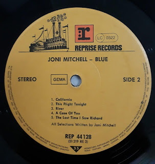 Joni Mitchell - Blue - LP (sold) Joni_mitchell_lp_2