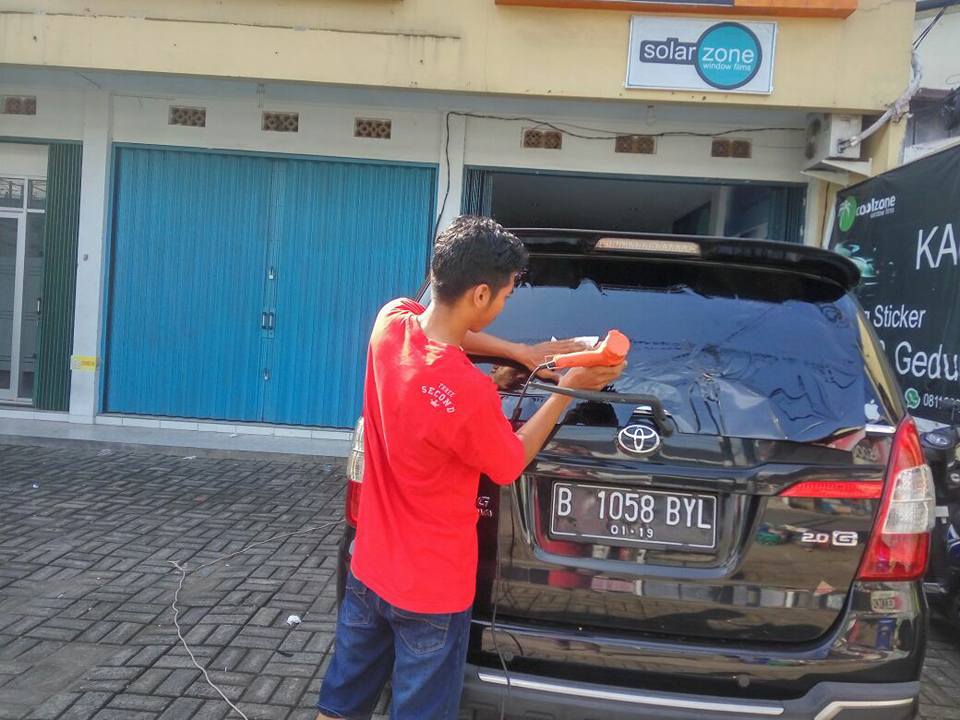 Tempat Pasang Kaca Film Mobil Toyota Rush Jakarta Timur