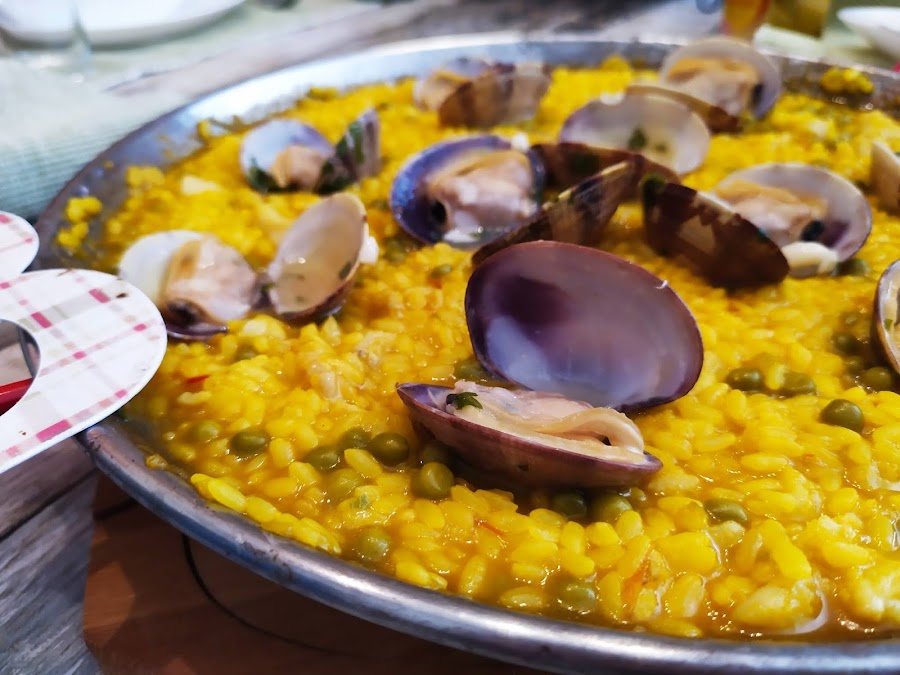 Arroz con bacalao y almejas - Happy Chef Aigostar
