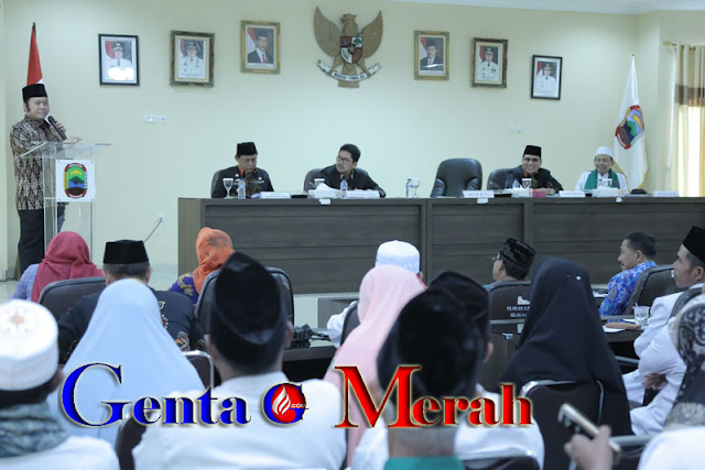 Sudah Sangat Mengerikan, Bupati Lamsel ajak  Alim Ulama Perangi LGBT 