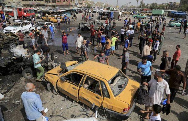 बगदाद के बाजार में बम विस्फोटों में 54 की मौत