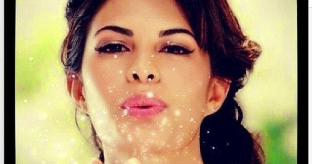 Amazing Look World : Sexy Jacqueline Fernandez Wallpapers