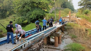 Akses Jembatan Sempat Terputus, Warga Kabupaten Karawang Harapkan Realisasi Jembatan Baru