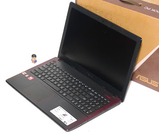 Laptop Gaming ASUS X550IU Double VGA CrossFire
