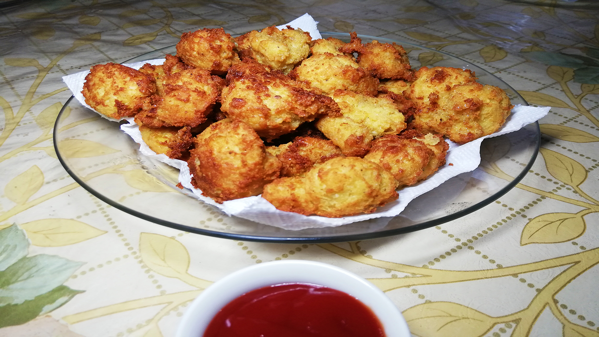 Chicken Cheese bites recipe by Mayelas Kitchen Mayelas Kitchen