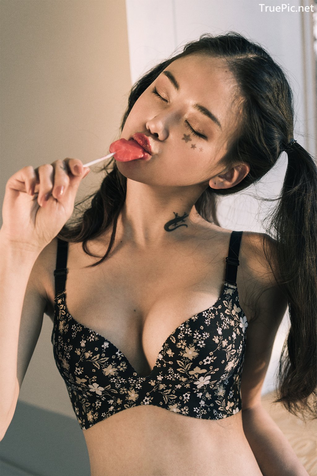 Image Korean Fashion Model – Baek Ye Jin – Sexy Lingerie Collection #4 - TruePic.net - Picture-33