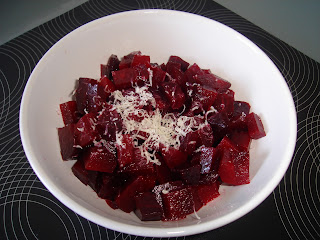 Salata de sfecla rosie