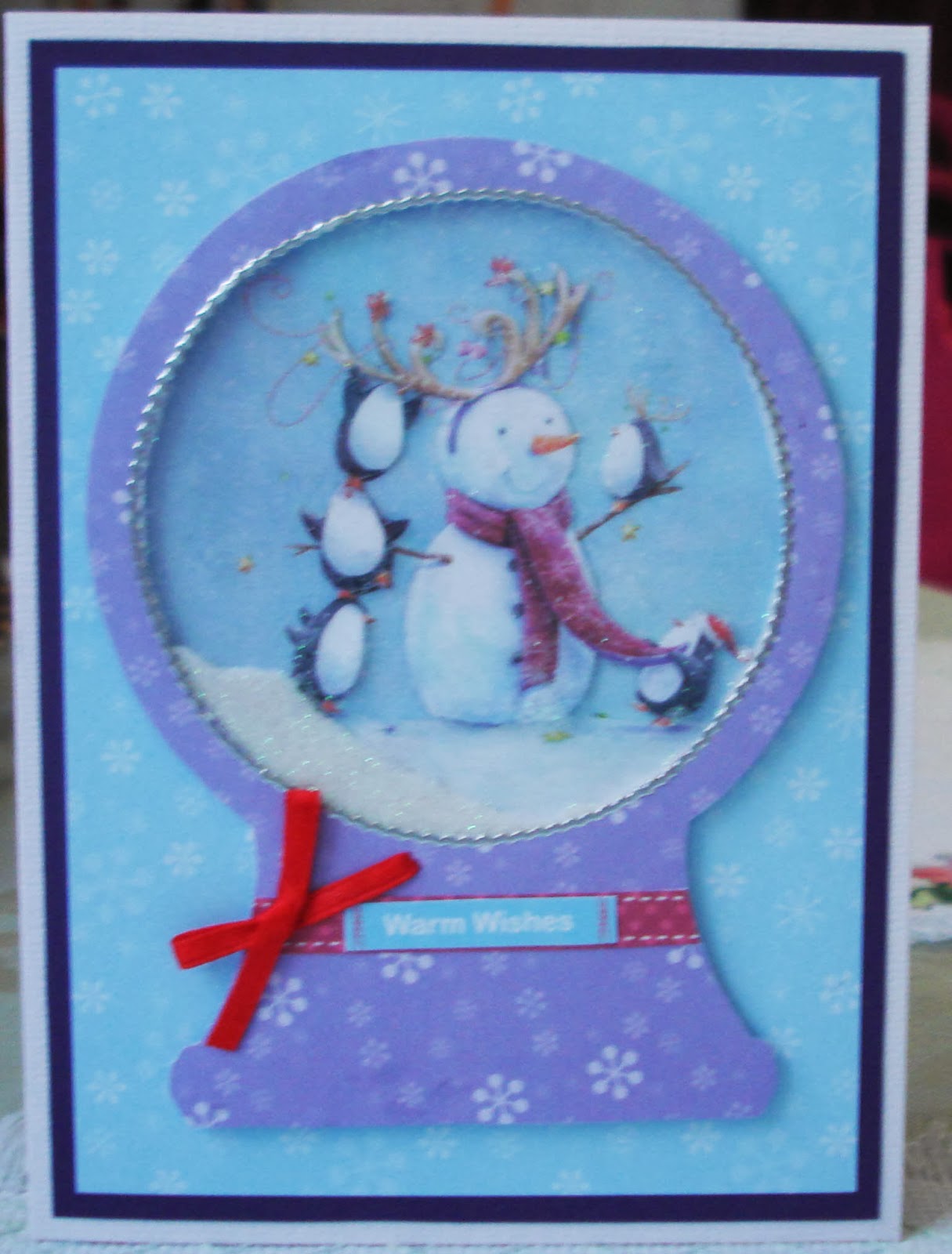 Lorraine Lives Here: Christmas snow globe cards...
