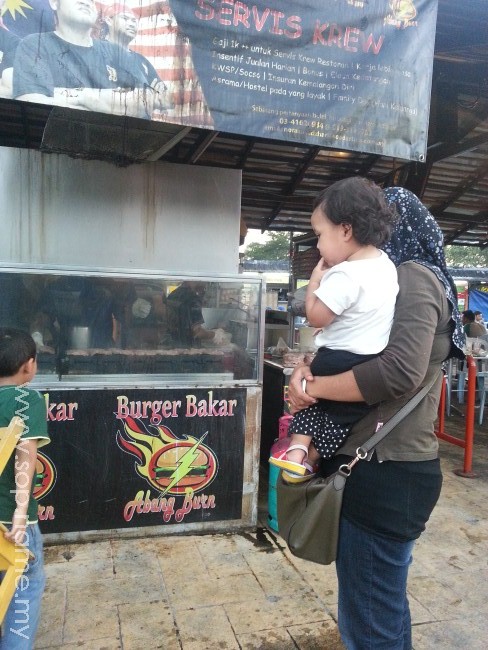 Burger Bakar Abang Burn, Ampang, Selangor - SOP.NAME.MY