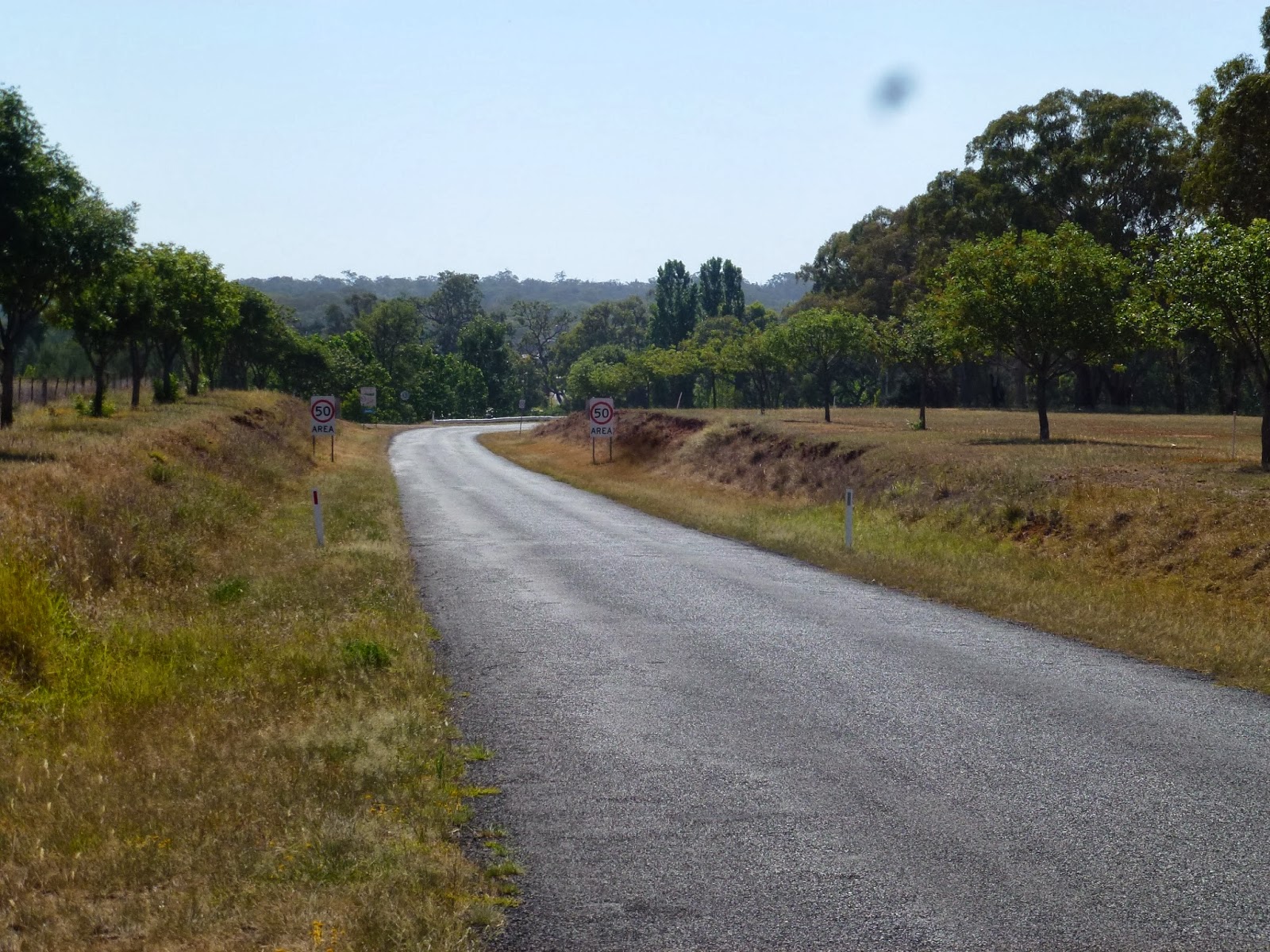 Our Aussie off grid heaven Been away to Binnaway