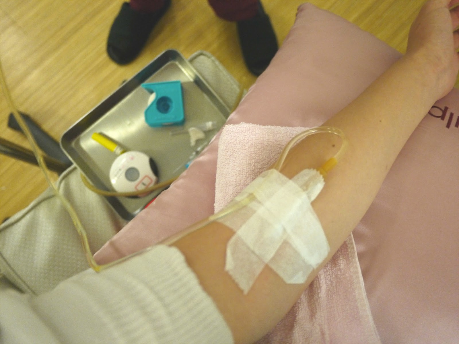 Whitening Drip/Jab in Singapore Vit C + Glutathione 快速美白的方法～ Travel