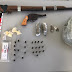 PM apreende drogas e armas em "boca de fumo", em Patos