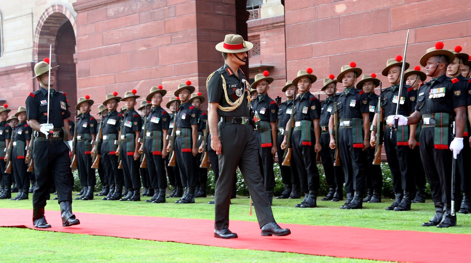 वीरता इनकी पहचान, खुखरी इनकी शान, जब ...