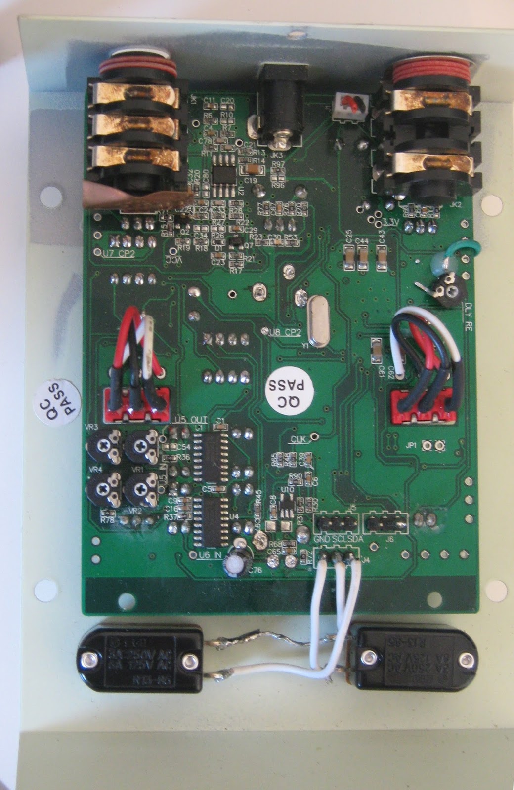 False Electronics: Ibanez ES2 Echo Shifter