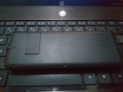 Touchpad Mini Keyboard Bagian Belakang