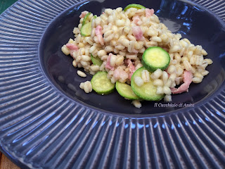 orzo alla gricia con zucchine