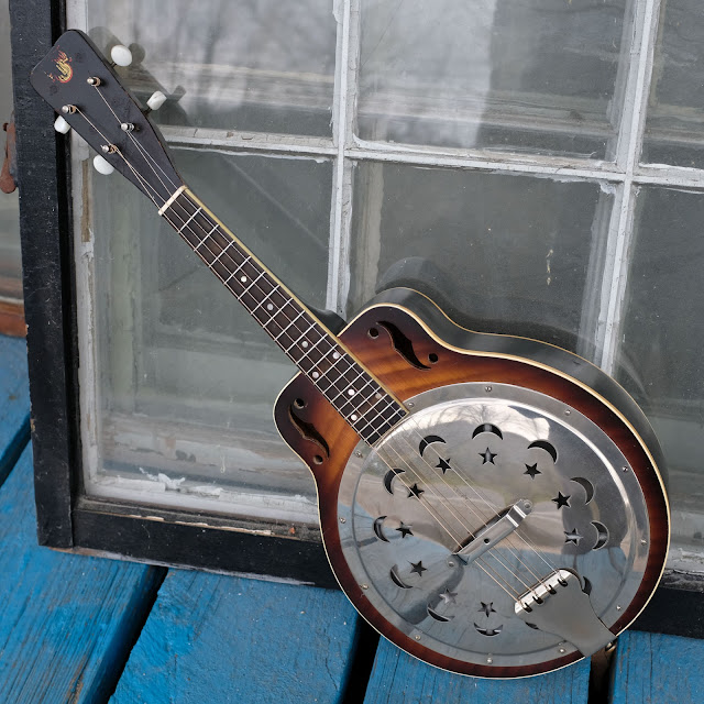 1930s Dobro Resonator Mandolin (4String Ukulele Setup)