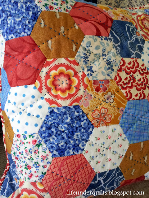 Life Under Quilts: Hexie Pillow