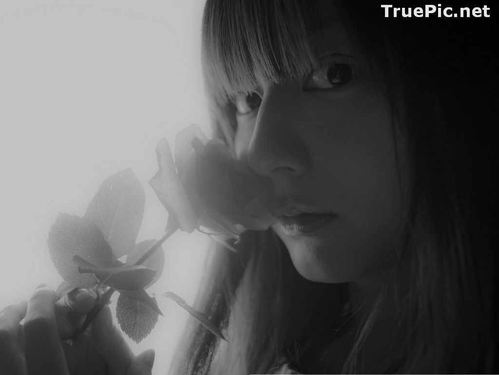 Image Japanese Model and Actress - Yumi Sugimoto - Yumi Mono Chrome - TruePic.net - Picture-20