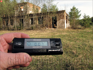 Измерение радиации на заброшенном полигоне рядом с Новоколосово