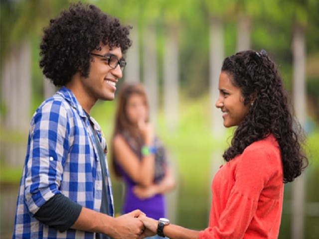 Cewek Wajib Peka! Ini Tanda Saat Kamu Dipacarin Hanya Karena Si Dia Kepepet Nggak Nemu Lainnya. Cewek Wajib Peka! Ini Tanda Saat Kamu Dipacarin Hanya Karena Si Dia Kepepet Nggak Nemu Lainnya.