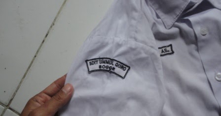 Letak Posisi Pemasangan Bet Kelas Pada Seragam Sekolah