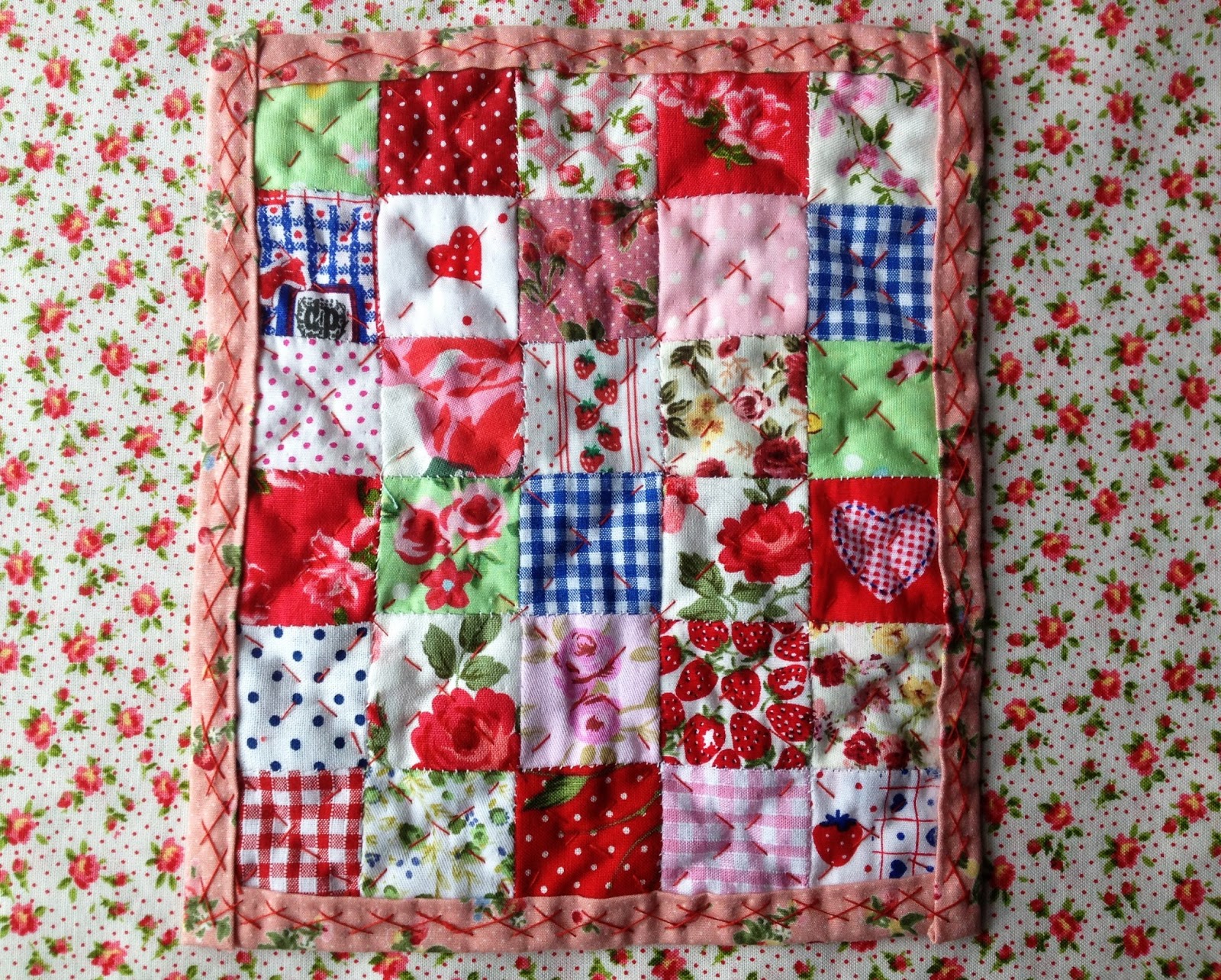 Flowers in the Window The Doll's House Quilt A Perfect Travelling Project